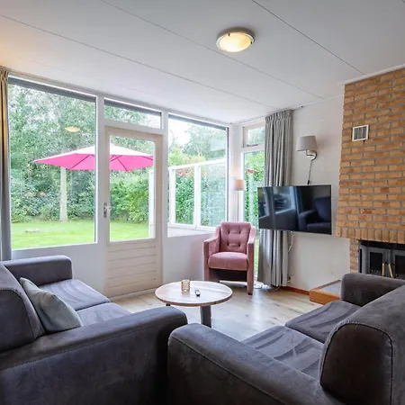 Cozy With Hot Tub On Texel