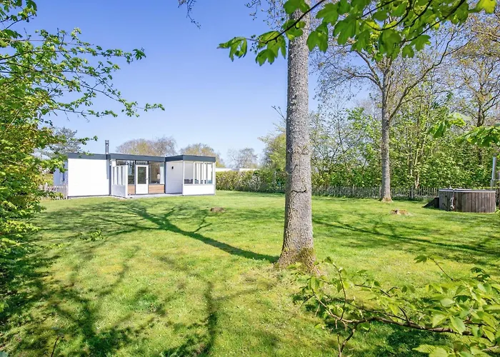 Feriehus Cozy With Hot Tub On Texel