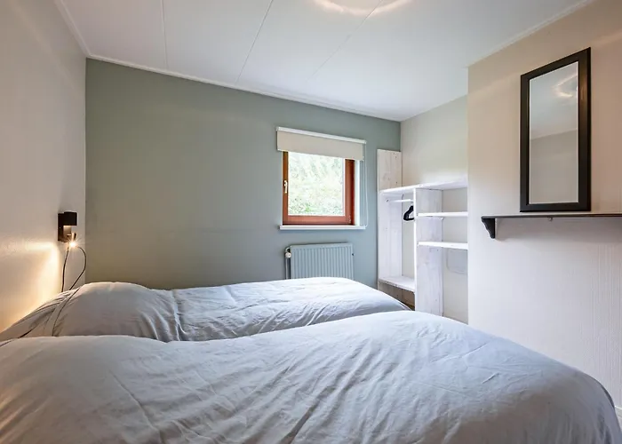 Feriehus Cozy With Hot Tub On Texel Den Burg