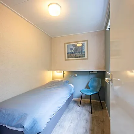 Cozy With Hot Tub On Texel Vakantiehuis Den Burg